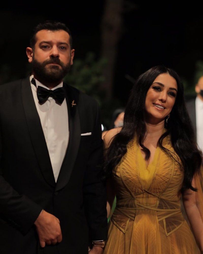 الفنان عمرو يوسف وزوجته النجمة كندة علوش